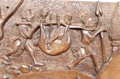 Important Panneau Monoxyle, Bas-Relief Bamoun, Cameroun, Circa 1960