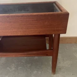 Jardinière console