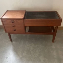 Jardinière console