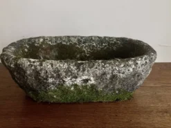 Jardinière de pierre creusée massive 1950
