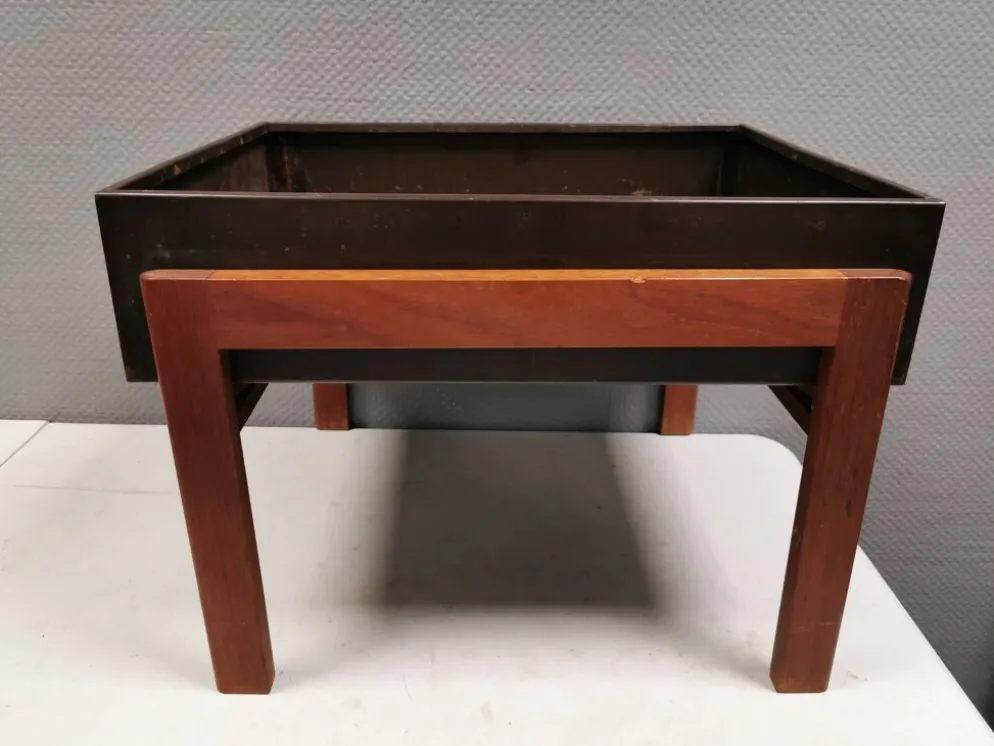 Jardinière en teck design danois des années 1960