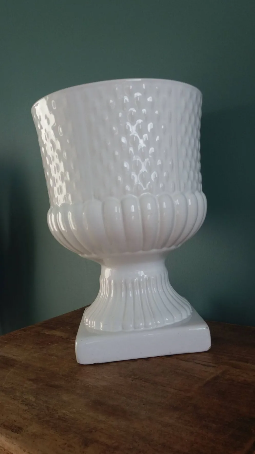 Jardinière pot vase Médicis Saint Clément France Pompadour
