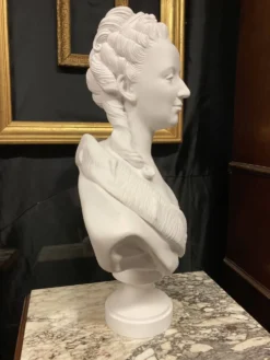 Jean-Baptiste Fournier, Buste de Marie-Antoinette d'après Augustin Pajou