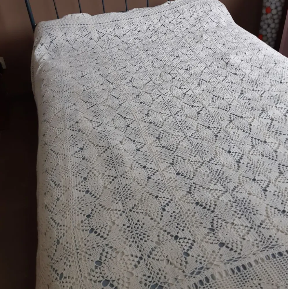 Jeté de canapé ou dessus de lit