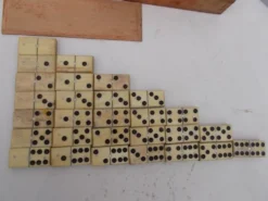 Jeu de domino