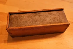 Jeu de domino ancien