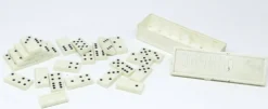 Jeu de dominos postmoderne, URSS, années 1970, ensemble de 28