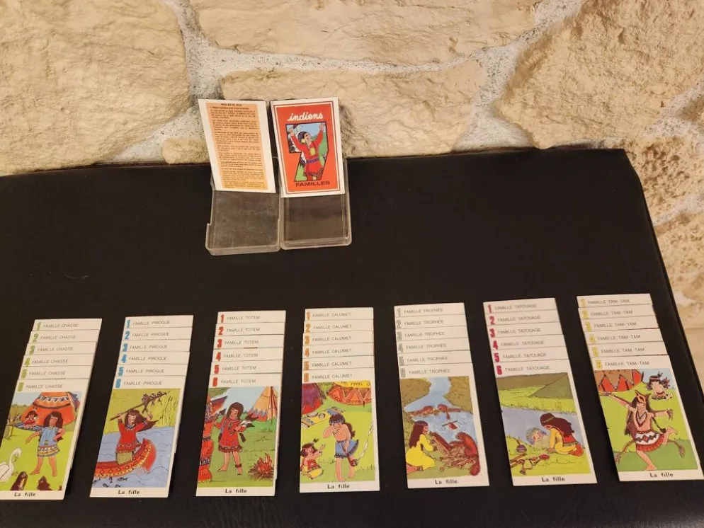 Jeu de 7 familles vintage "Les Indiens" | Années 70