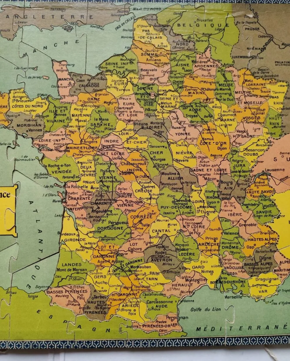 Jeu de patience puzzle France par département Saussine ancien