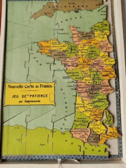 Jeu de patience puzzle France par département Saussine ancien