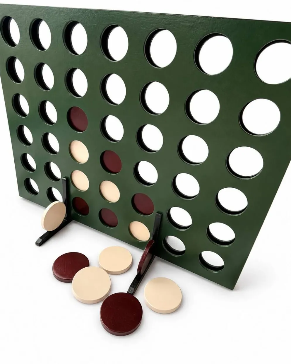Jeu en bois surdimensionné fait main, unique en son genre, de quatre à la suite.