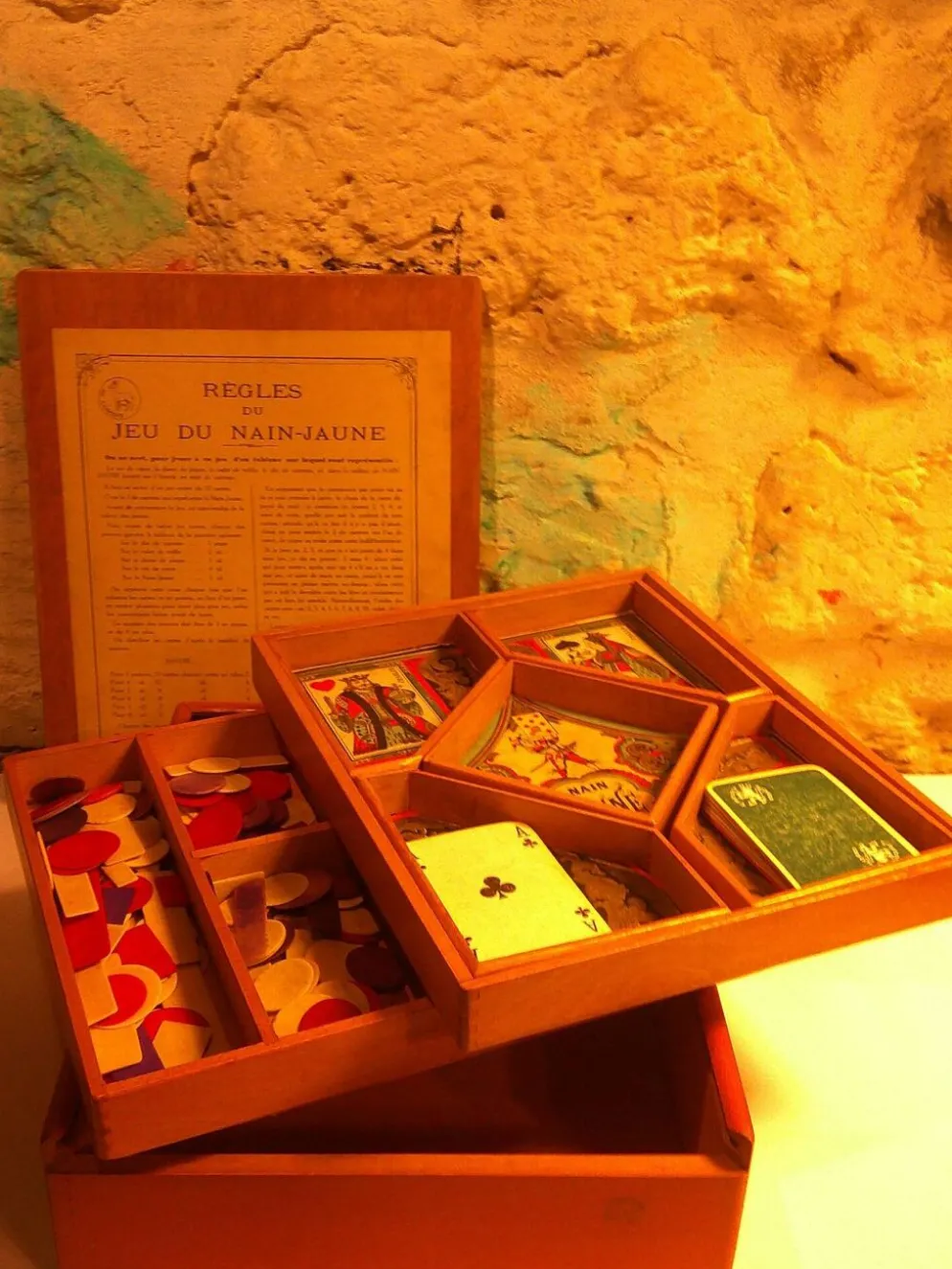 Jeu Nain Jaune ancien