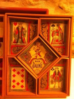 Jeu Nain Jaune ancien