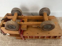 Jouet ancien : camion benne en bois Dejou
