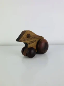 Jouet vintage scandinave en teck, années 60