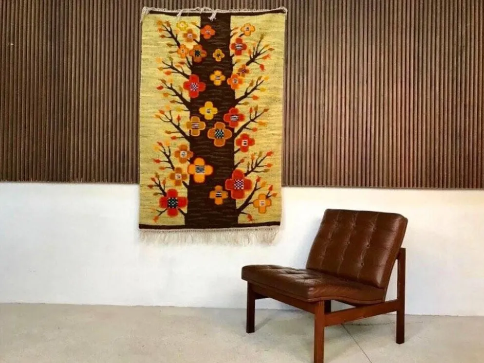 Kilim polonais ou tapis mural avec motif d'arbre et de fleurs de Cepelia, années 1960.