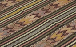 Kilim turc vintage graphique à frises géométriques 264 x 137 cm