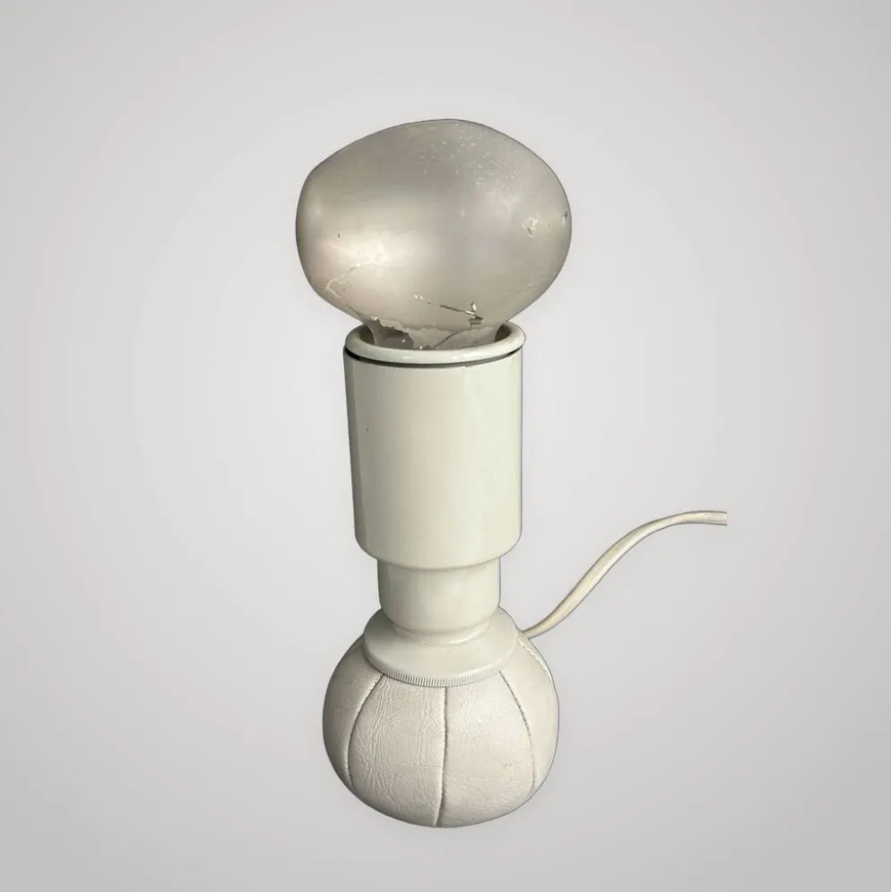 Lampe de bureau design Gino Sarfatti Arteluce 600c cuir métal 1970