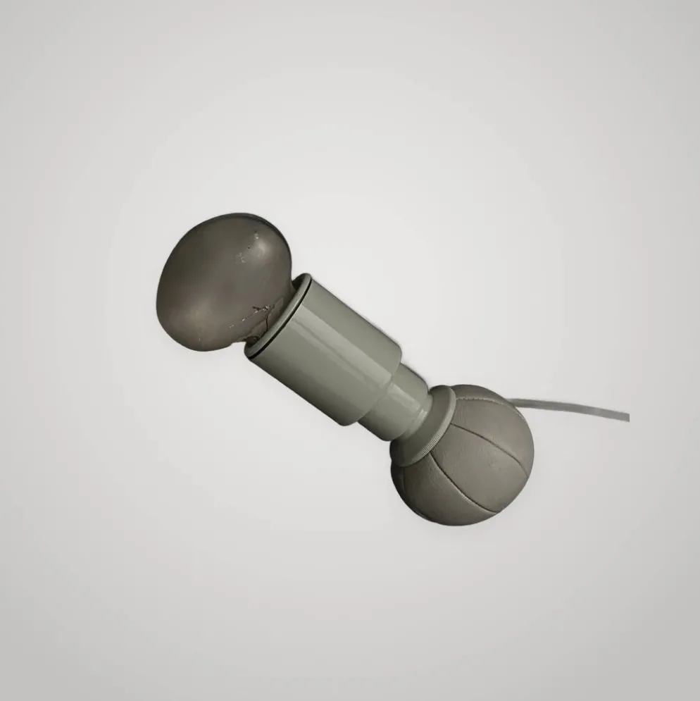 Lampe de bureau design Gino Sarfatti Arteluce 600c cuir métal 1970