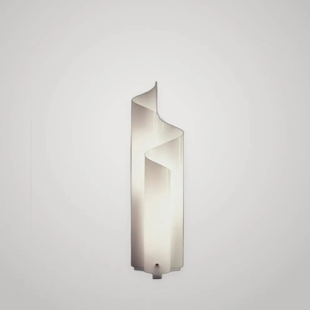 Lampe Mezzachimera de Vico Magistretti, Artemide
