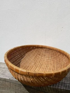 Large panière ronde en rotin