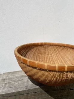 Large panière ronde en rotin