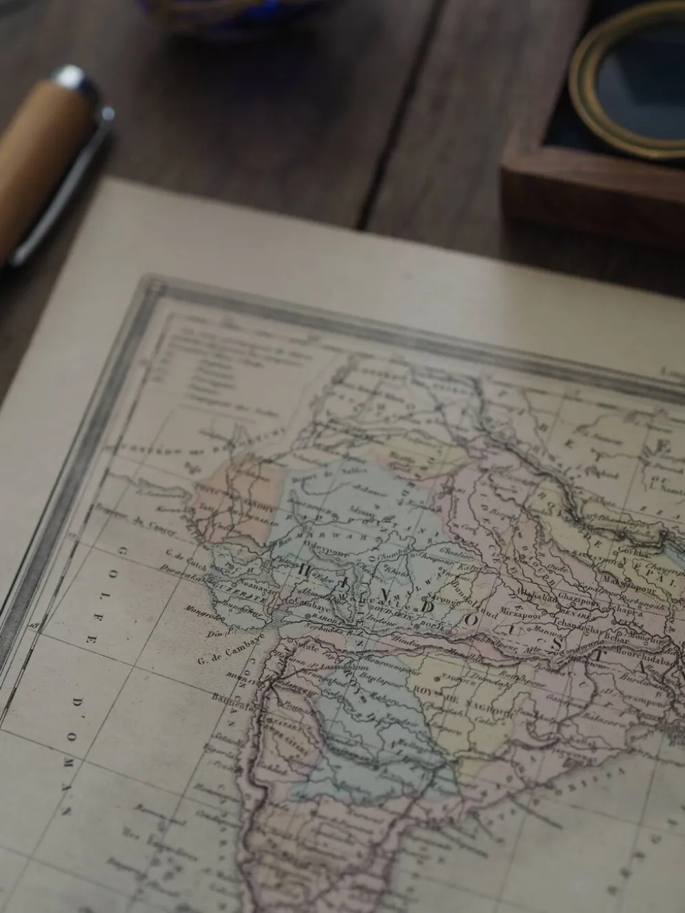 L'Inde, carte imprimée en 1852. Vintage Authentique. 29.5x24cm