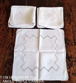 Linge de table en damassé ancien - monogrammé