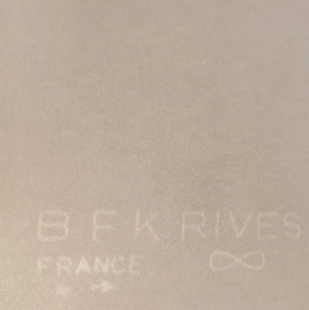 Lithographie en édition limitée de Man Ray, années 1970. Signée par l'auteur et numérotée au crayon.