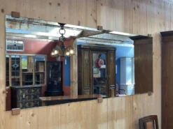 Long miroir moderne