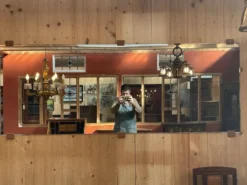 Long miroir moderne