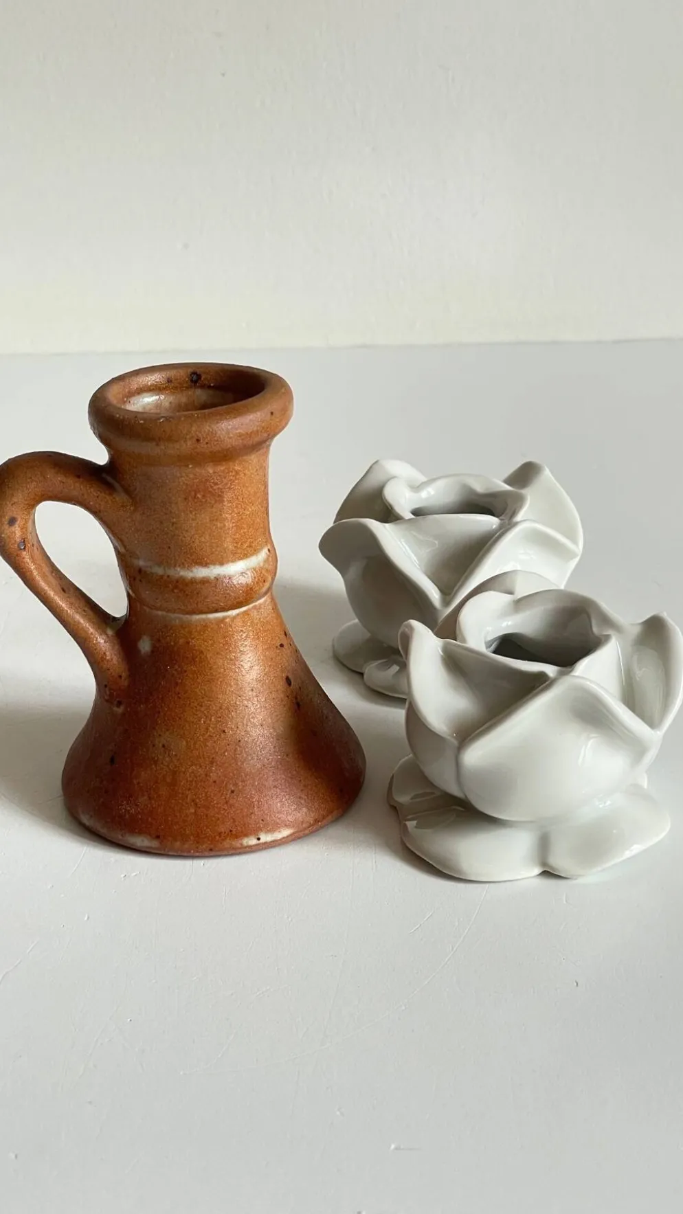 Lot bougeoirs porcelaine et grès vintage