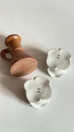 Lot bougeoirs porcelaine et grès vintage