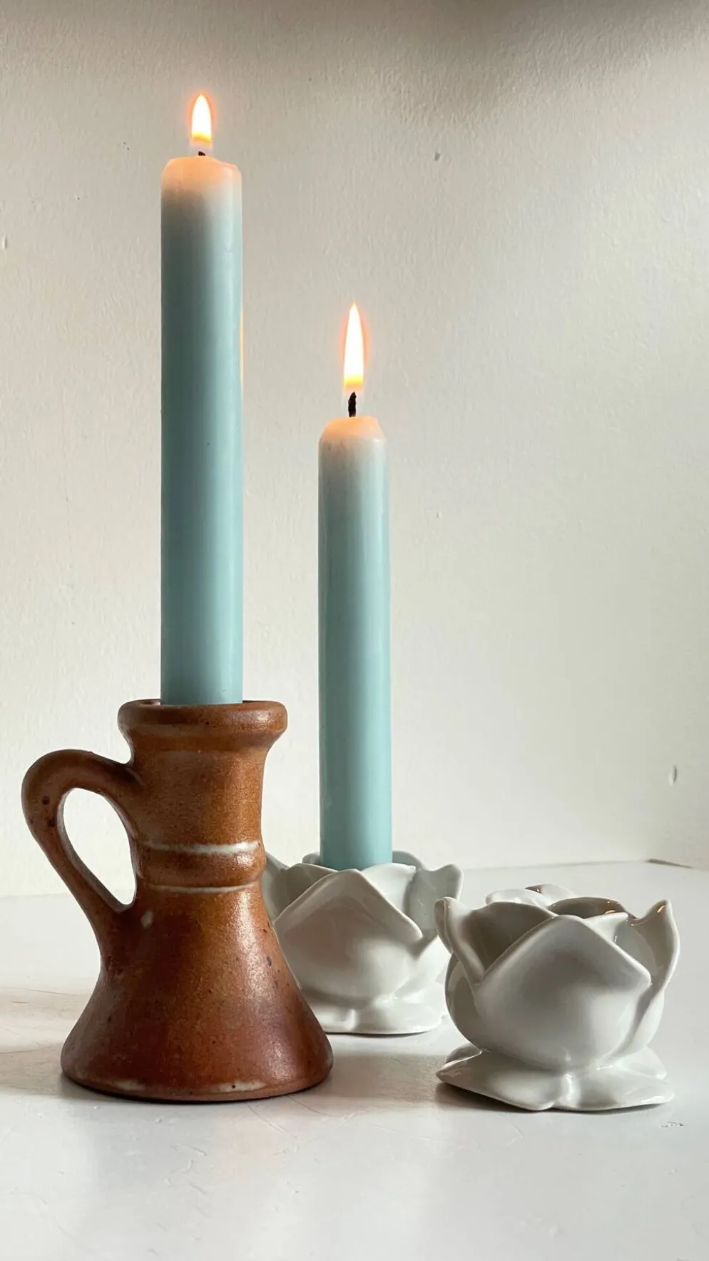 Lot bougeoirs porcelaine et grès vintage