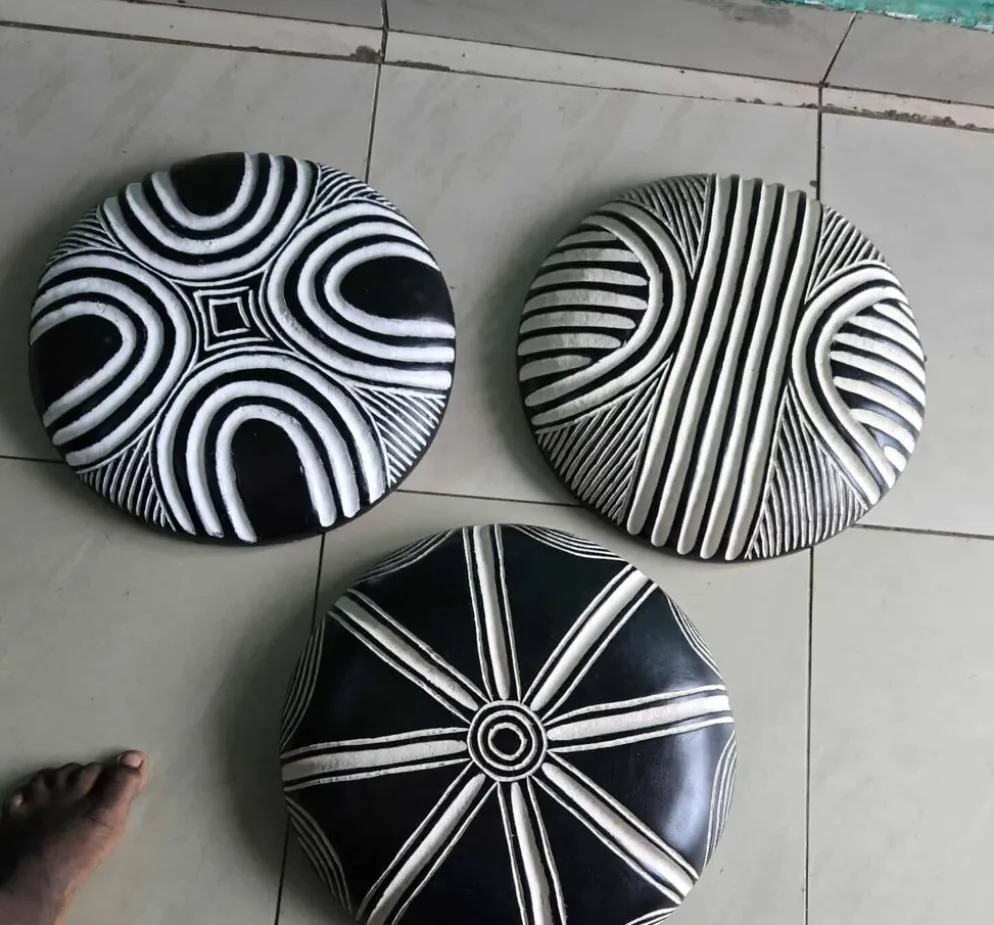 Lot de 3 Boucliers Africains Bamiléké Traditionnels