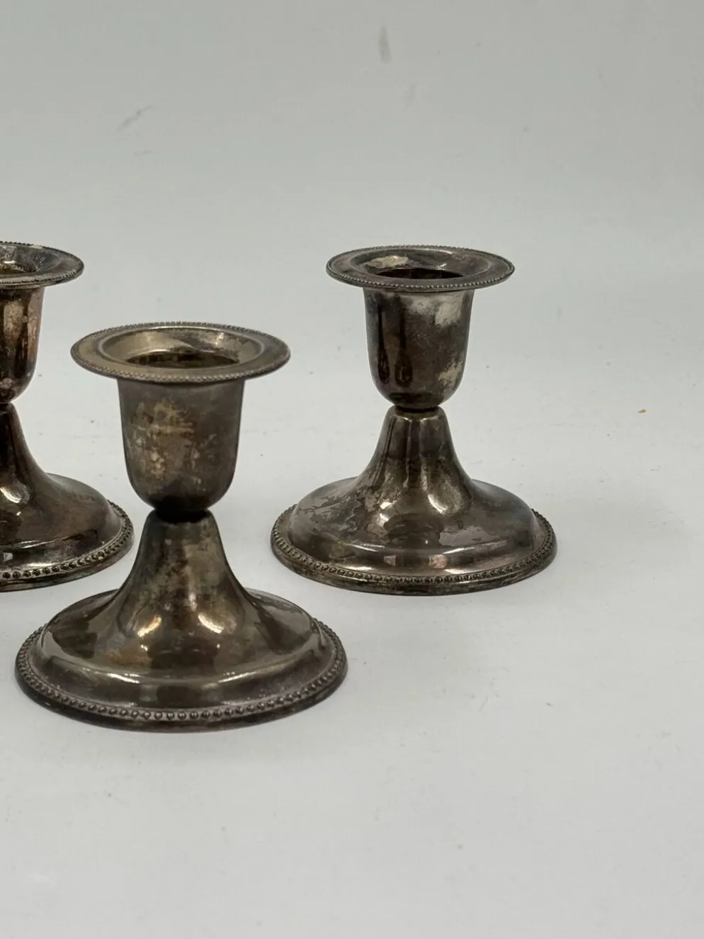 Lot de 3 bougeoirs vintage en métal argenté