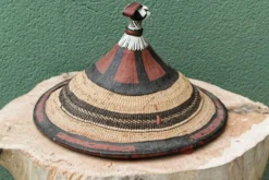 Lot de 3 chapeaux de paille et cuir, peuple Peul, Mali