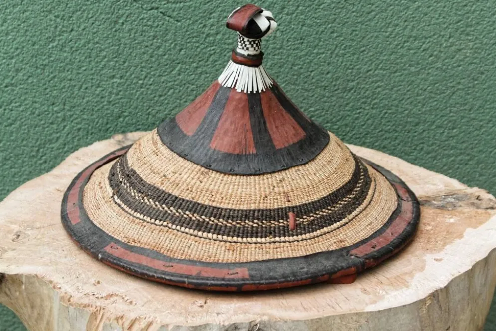 Lot de 3 chapeaux de paille et cuir, peuple Peul, Mali