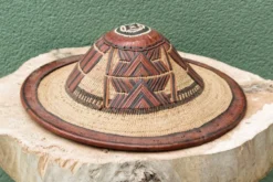 Lot de 3 chapeaux de paille et cuir, peuple Peul, Mali
