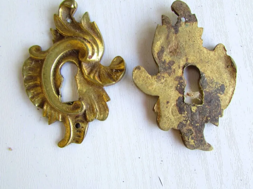 Lot de 7 entrées de serrure en bronze, pour meubles anciens