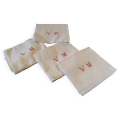 Lot de 4 grandes serviettes en lin monogramme brodé colori blanc