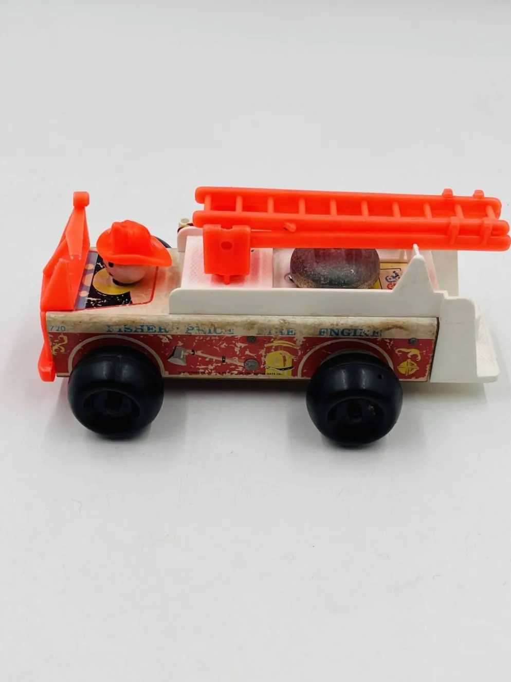 Lot de 4 jouets en bois Fisher-price années 60