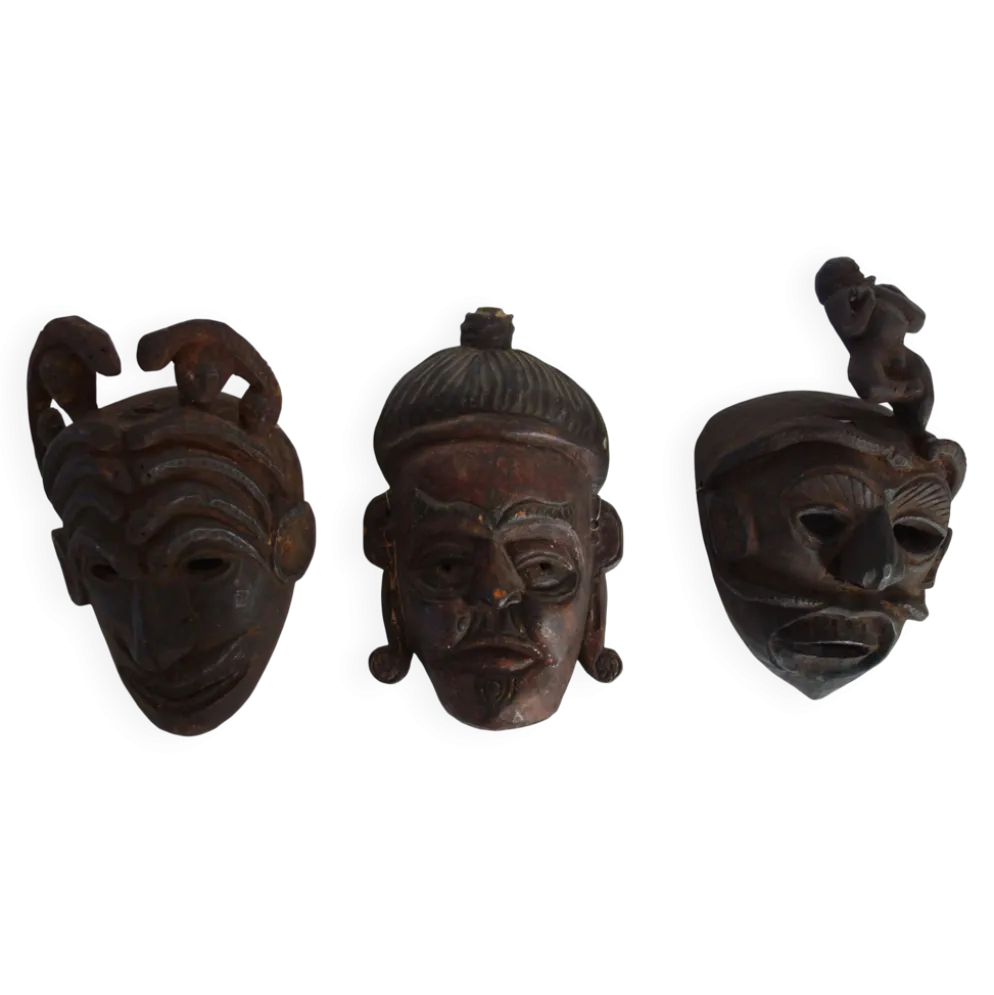 Lot de 3 masques Himalayens vintage