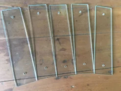 Lot de 5 plaques de propeté en verre PM