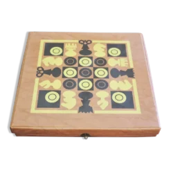 Made in Italy chessboard of the 1970s