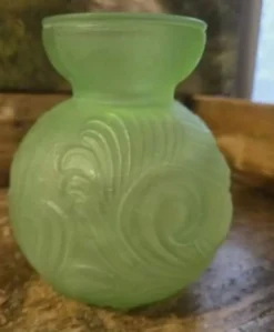 Magnifique Vase Boule art deco années 30 Vert Paste/amandel Decors Aux