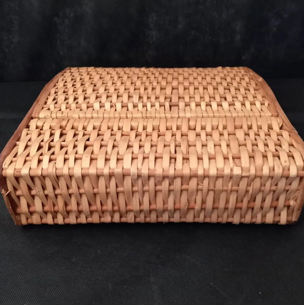 Mallette de rangement en Osier