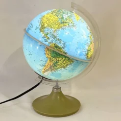 Mappemonde, globe terrestre lumineux ancien vintage
