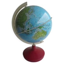 mappemonde vintage ,socle plastic couleur bordeau