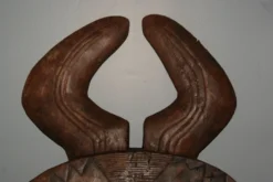 Masque africain baoule lunaire ou kplé kplé (côte d'ivoire)